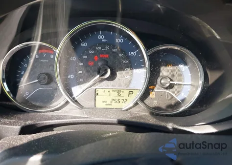 2016 Toyota Corolla Le z USA, uszkodzony, nr VIN 2T1BURHE9GC616894